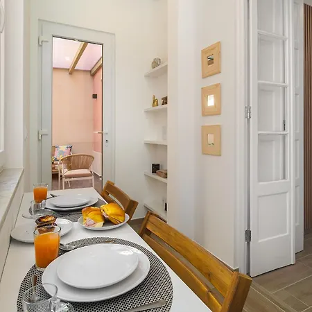 Whome Hideaway Family Apartment