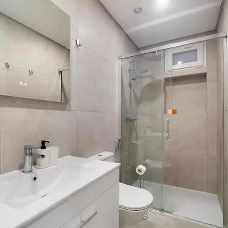 Whome Hideaway Family Апартаменти Лісабон
